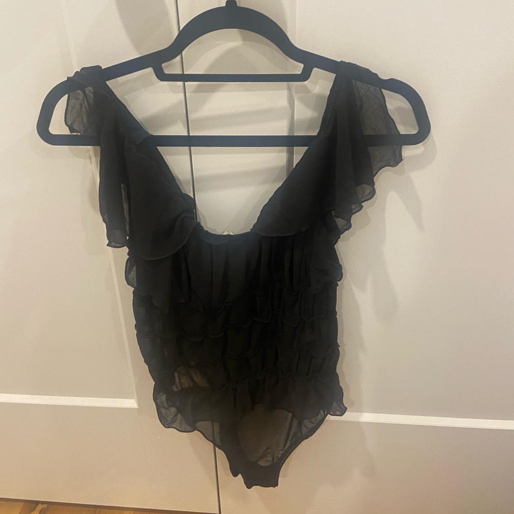 Free people black ruched body suit, ribbed, light